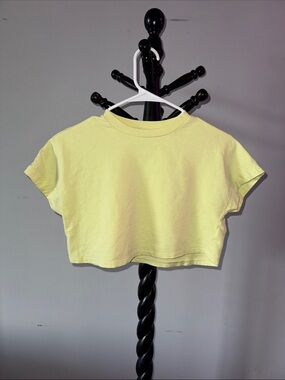 next Pale Yellow Cropped Tee 2.L2